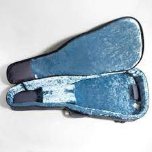 Lade das Bild in den Galerie-Viewer, Martin Soft Shell Tasche für 12-saitige Grand J Gitarren