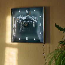 Lade das Bild in den Galerie-Viewer, Martin D‑28 Silhouette Lighted Wall Clock – Stilvolle LED‑Wanduhr für Musikliebhaber