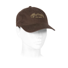 Lade das Bild in den Galerie-Viewer, C.F. Martin Cap Walnut Brown