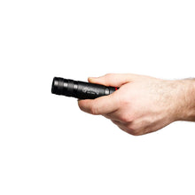 Lade das Bild in den Galerie-Viewer, Martin Taschenlampe LED, Graviertes Logo