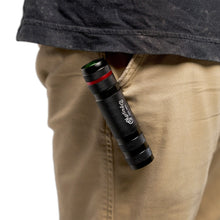 Lade das Bild in den Galerie-Viewer, Martin Taschenlampe LED, Graviertes Logo