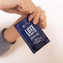 Lade das Bild in den Galerie-Viewer, LUXE BY MARTIN® GITARRENPFLEGE