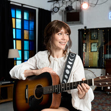 Lade das Bild in den Galerie-Viewer, C.F. Martin Molly Tuttle Signature Strap
