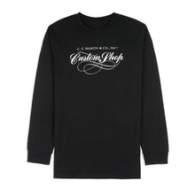 Lade das Bild in den Galerie-Viewer, C.F. Martin Custom Shop Langarm Shirt
